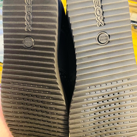 Beautiful Italian loafers with sparkles— band new, never worn. - Picture 4 of 4